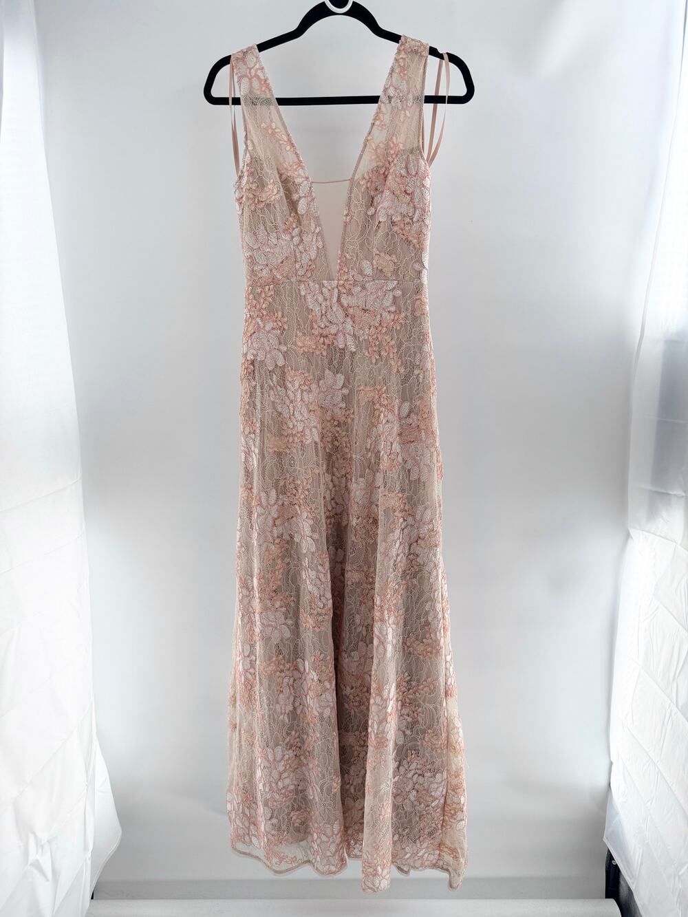 BCBGMaxazria Lace Embroidered Floral Plunging V-Neck Long Dress Pink Womens 2